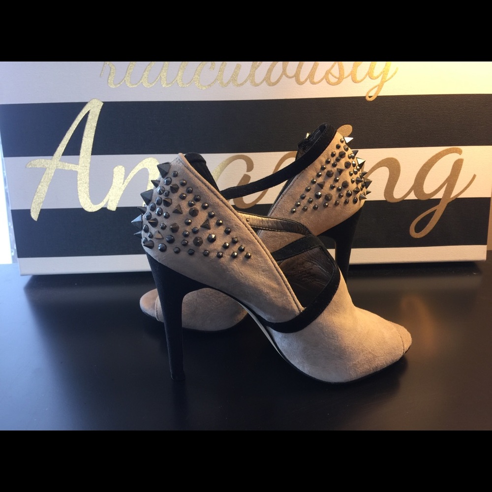 Sam Edelman Spiked heels